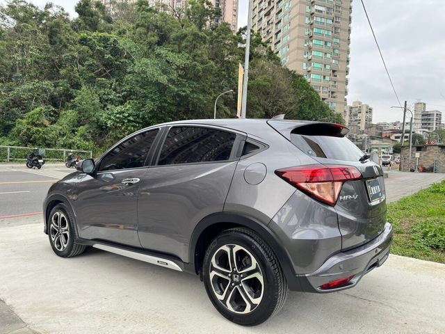 HONDA本田 HR-V  第7張相片