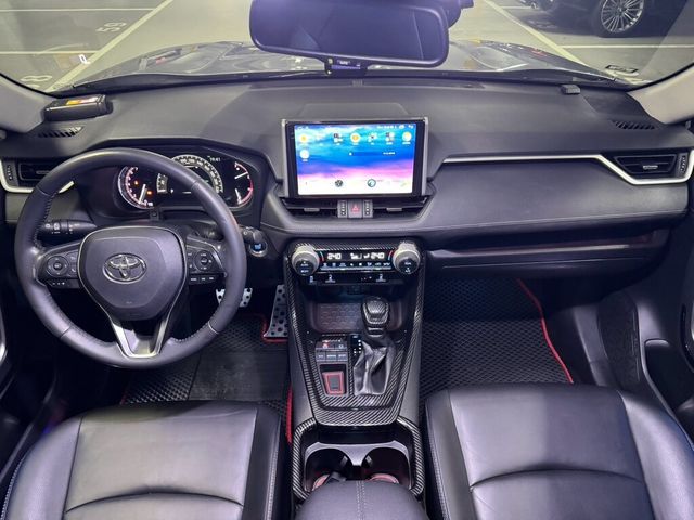 TOYOTA豐田 RAV4  第5張相片