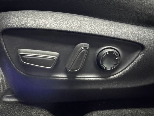 TOYOTA豐田 RAV4  第19張相片