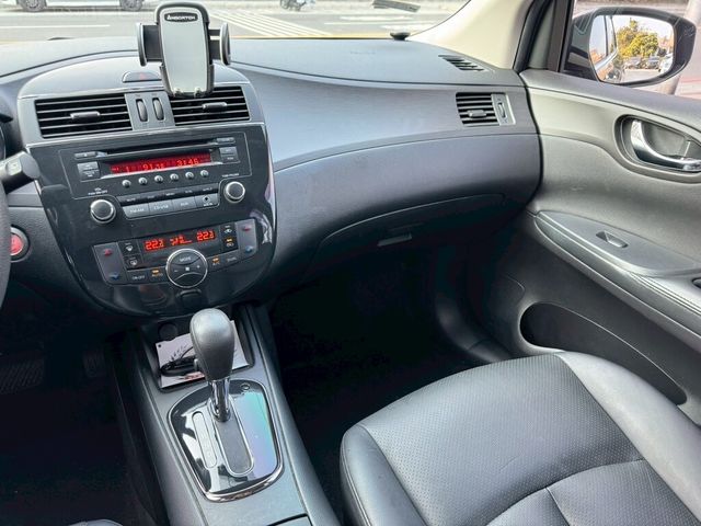 NISSAN日產 TIIDA  第8張相片