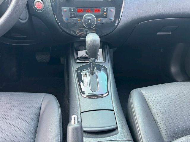 NISSAN日產 TIIDA  第9張相片