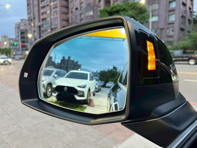 AUDI奧迪 Q5  第14張相片