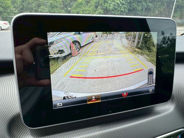 M-BENZ賓士 V250 D  第9張相片