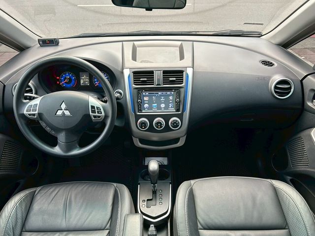 MITSUBISHI三菱 COLT PLUS  第5張相片