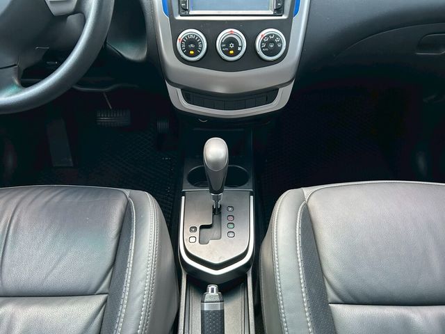 MITSUBISHI三菱 COLT PLUS  第9張相片