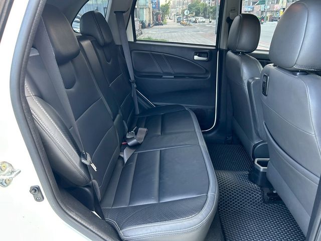 MITSUBISHI三菱 COLT PLUS  第17張相片