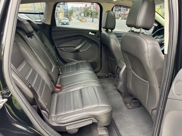 FORD福特 KUGA  第17張相片