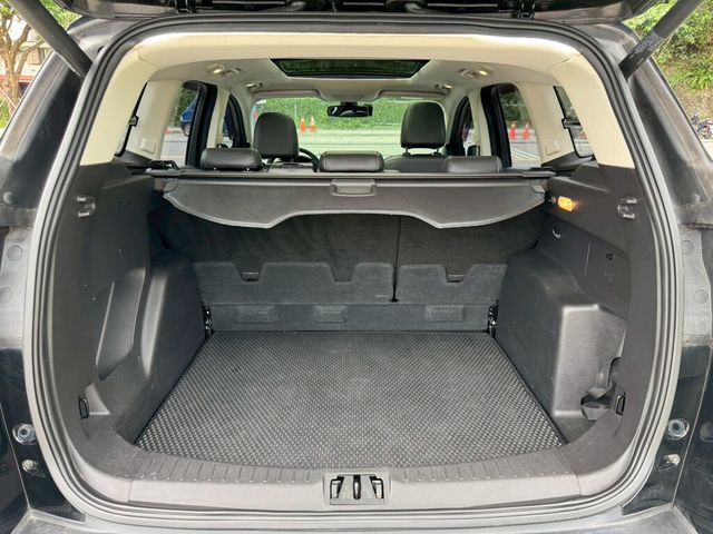 FORD福特 KUGA  第19張相片