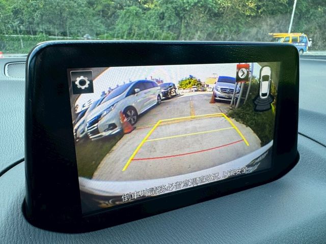 MAZDA馬自達 MAZDA 3  第9張相片