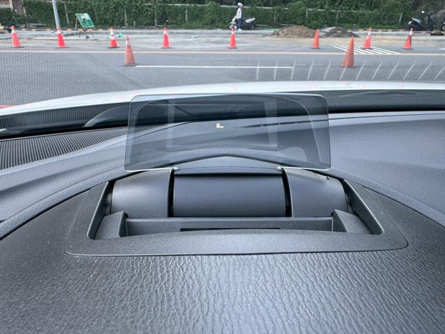 MAZDA馬自達 MAZDA 3  第11張相片
