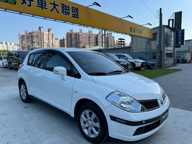 NISSAN日產 TIIDA  第2張相片