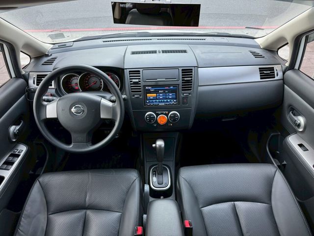 NISSAN日產 TIIDA  第5張相片