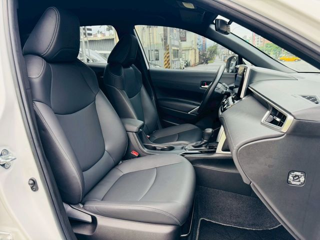 TOYOTA豐田 COROLLA CROSS  第15張相片
