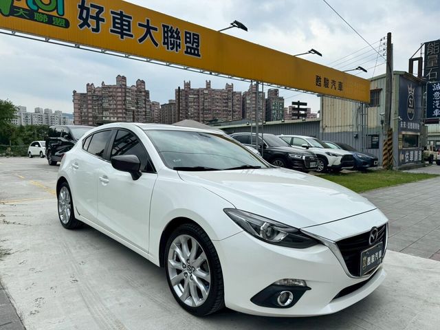 MAZDA馬自達 MAZDA 3  第2張相片