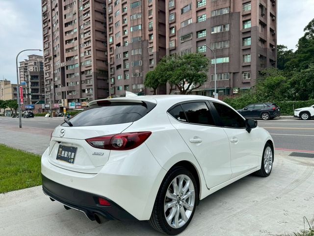 MAZDA馬自達 MAZDA 3  第3張相片