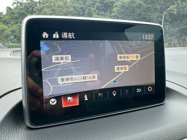 MAZDA馬自達 MAZDA 3  第10張相片