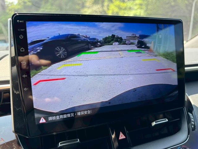 TOYOTA豐田 AURIS  第10張相片