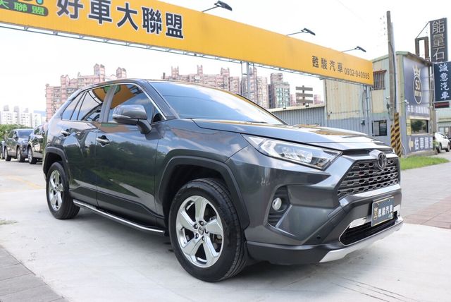 TOYOTA豐田 RAV4  第2張相片