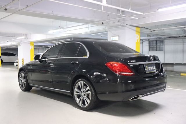 M-BENZ賓士 C300  第4張相片