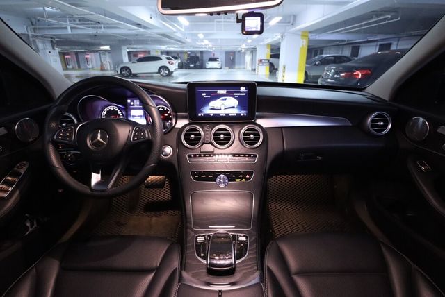 M-BENZ賓士 C300  第5張相片