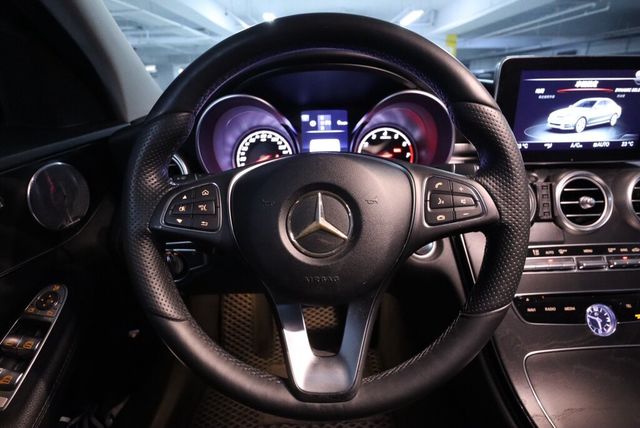 M-BENZ賓士 C300  第6張相片
