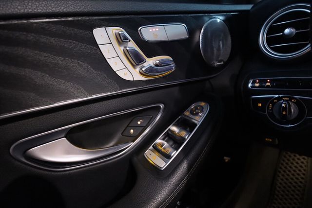 M-BENZ賓士 C300  第11張相片