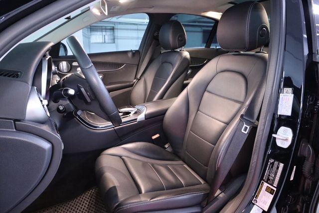 M-BENZ賓士 C300  第13張相片