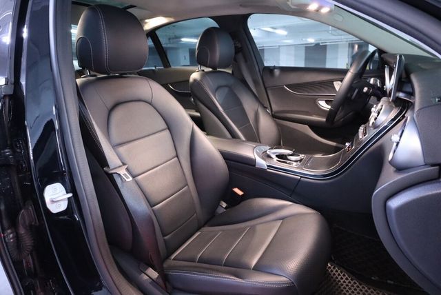 M-BENZ賓士 C300  第14張相片