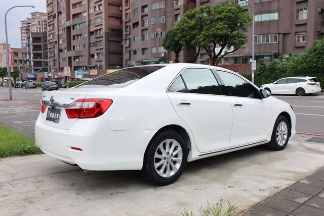 TOYOTA豐田 CAMRY  第3張相片
