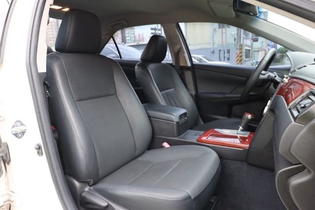 TOYOTA豐田 CAMRY  第15張相片