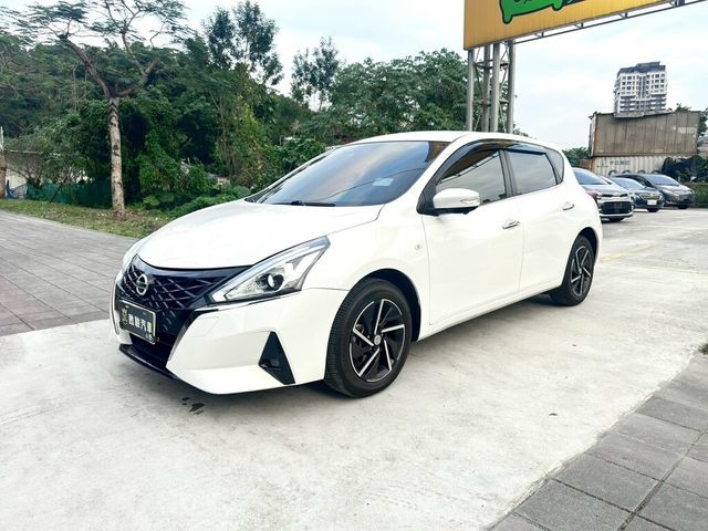 NISSAN日產 TIIDA  第1張相片