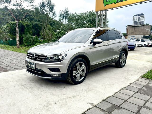 VOLKSWAGEN福斯 TIGUAN  第1張相片