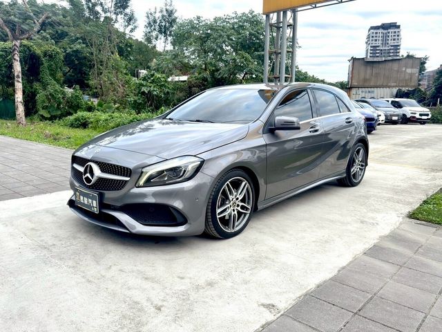 M-BENZ賓士 A180  第1張相片