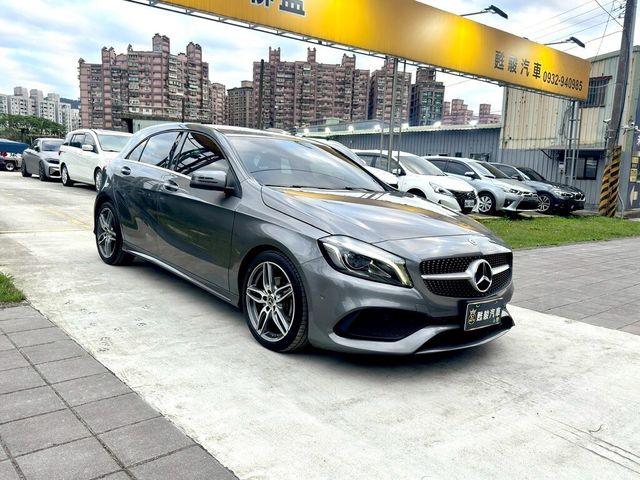 M-BENZ賓士 A180  第2張相片
