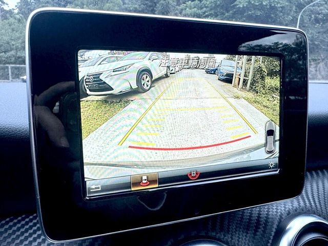 M-BENZ賓士 A180  第10張相片