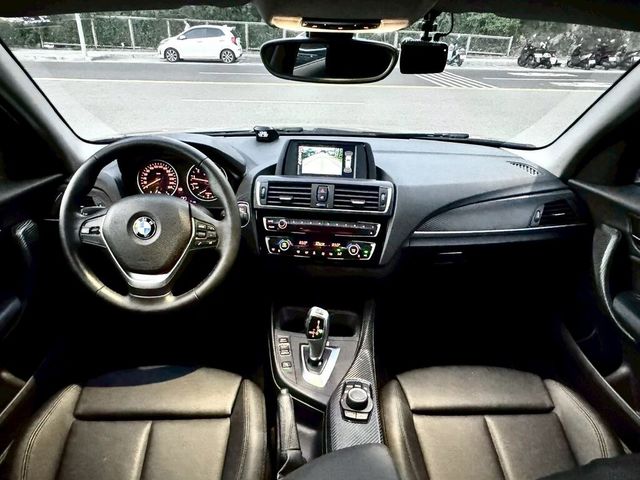 BMW寶馬 120  第5張相片