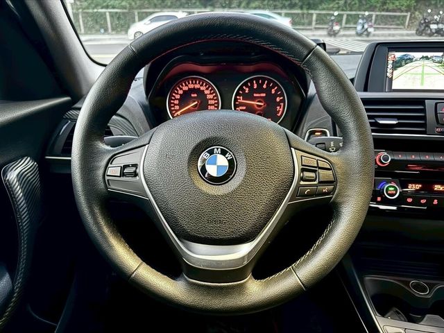 BMW寶馬 120  第6張相片