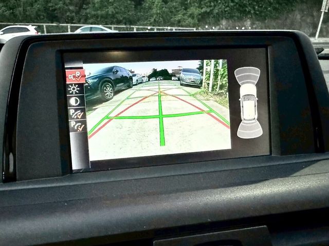 BMW寶馬 120  第9張相片