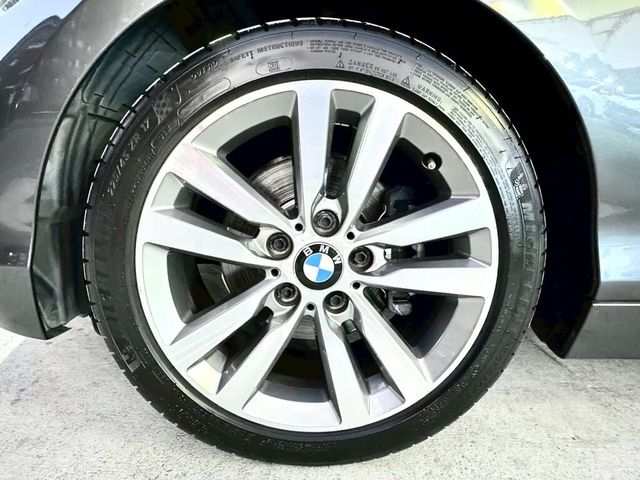 BMW寶馬 120  第18張相片