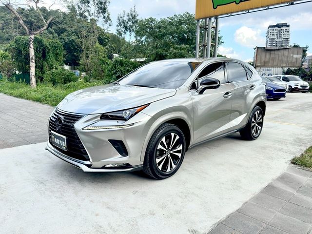 LEXUS凌志 NX200T  第1張相片