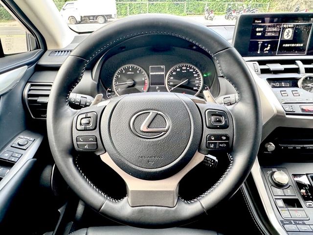 LEXUS凌志 NX200T  第6張相片