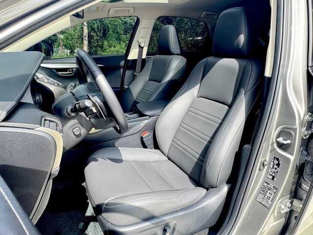 LEXUS凌志 NX200T  第13張相片