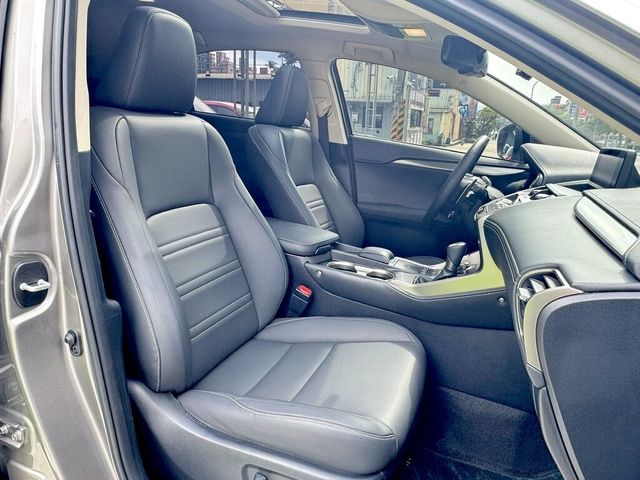 LEXUS凌志 NX200T  第15張相片