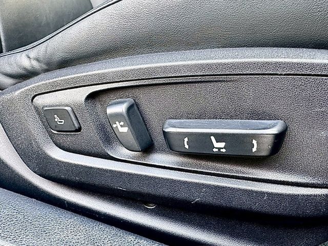 LEXUS凌志 ES300H  第16張相片