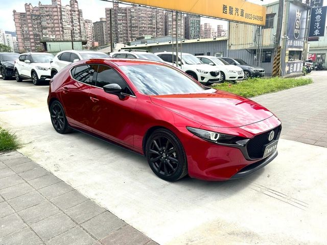 MAZDA馬自達 MAZDA 3  第2張相片