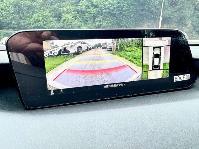 MAZDA馬自達 MAZDA 3  第10張相片