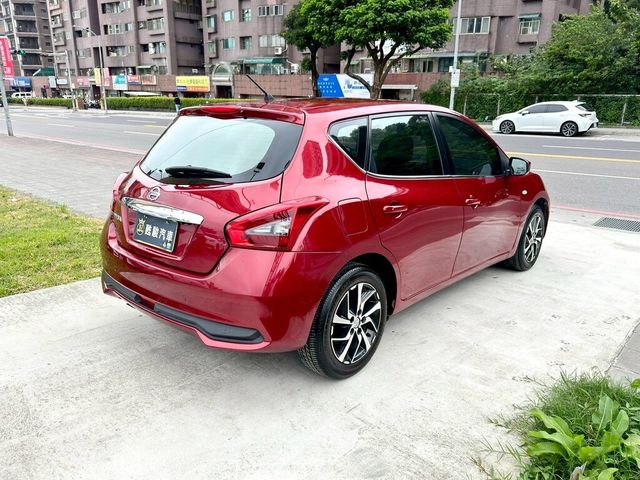 NISSAN日產 TIIDA  第4張相片