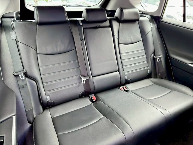 TOYOTA豐田 RAV4  第18張相片