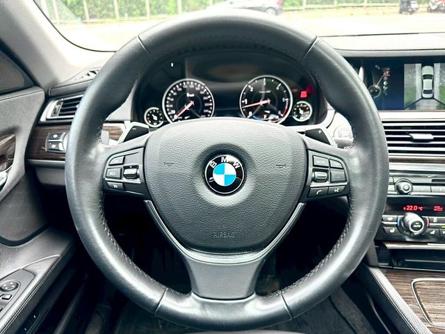 BMW寶馬 730D  第6張相片