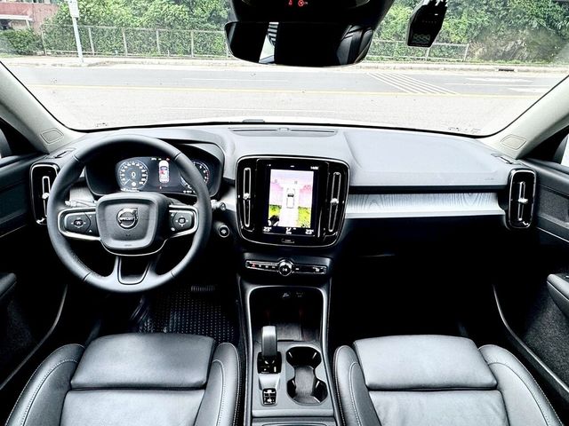 VOLVO富豪 XC40  第5張相片
